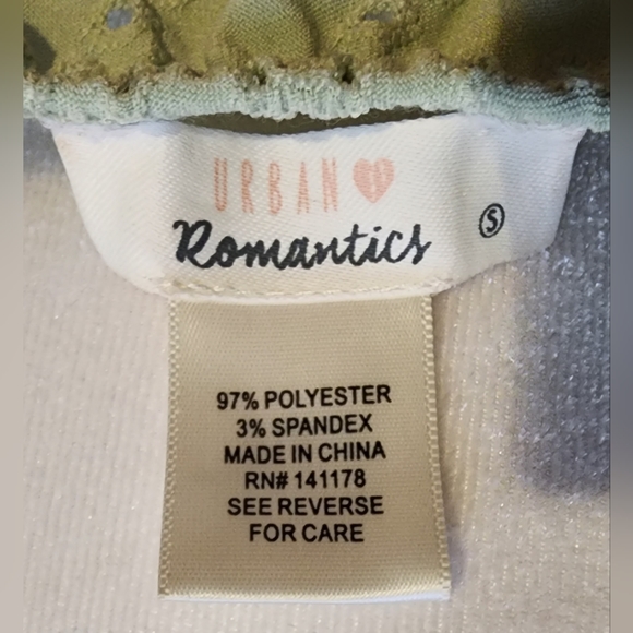 Urban Romantics Lacy Boho Peplum Babydoll Summer Top Womens Size S - Picture 5 of 10